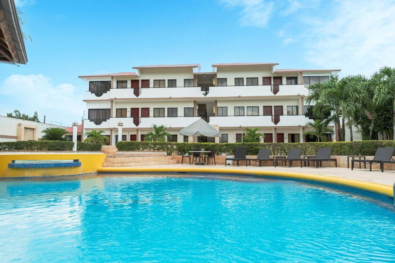 Hotel Silvestre La Romana Exterior foto