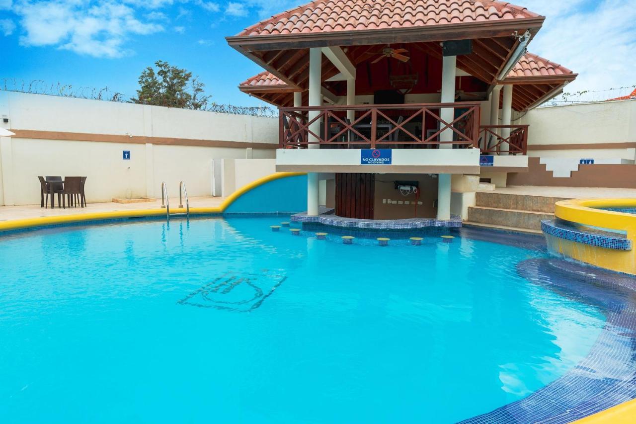 Hotel Silvestre La Romana Exterior foto