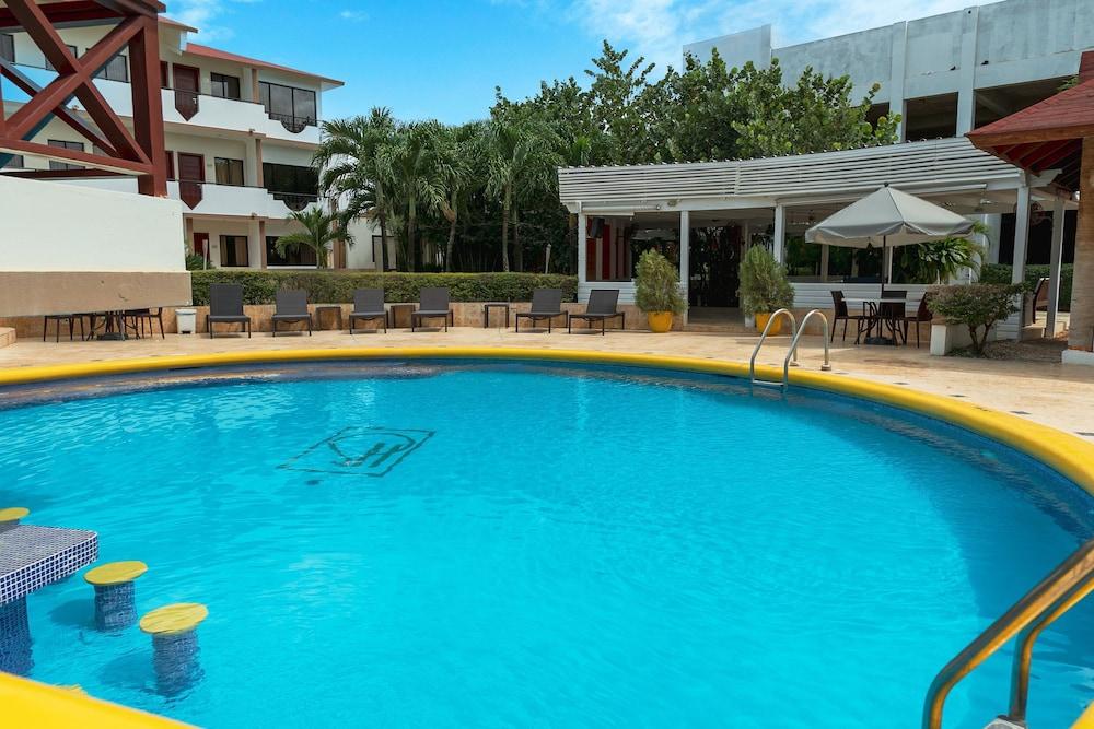 Hotel Silvestre La Romana Exterior foto